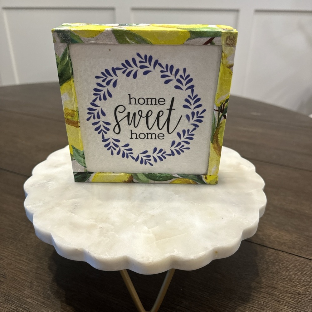 Lemon-Themed Home Sweet‎ Home Plaque